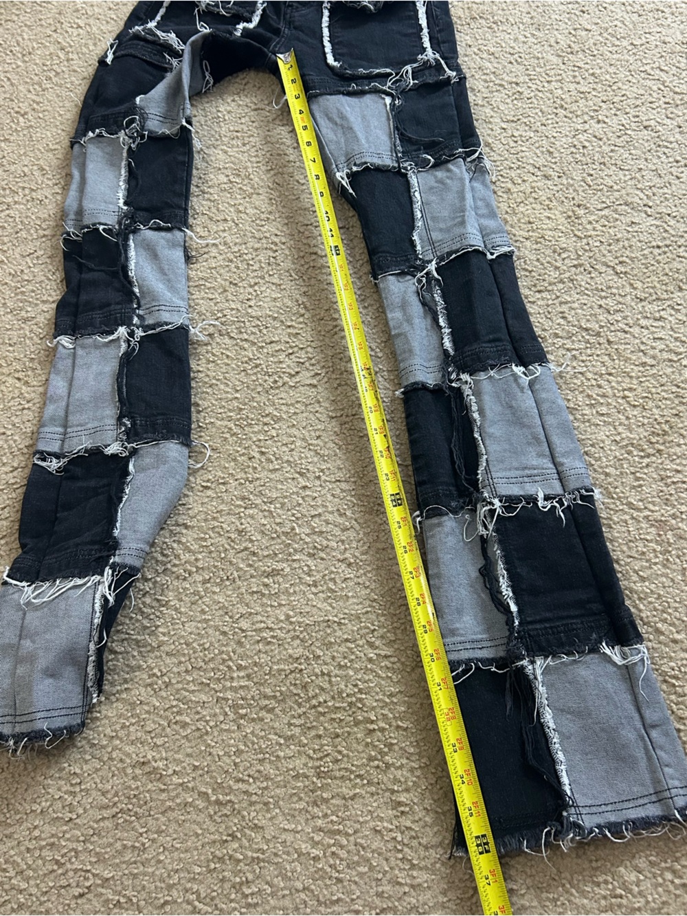 Valabasas Jeans Mens 29x36 Black Gray Distressed Stacked Patchwork - Picture 7 of 9
